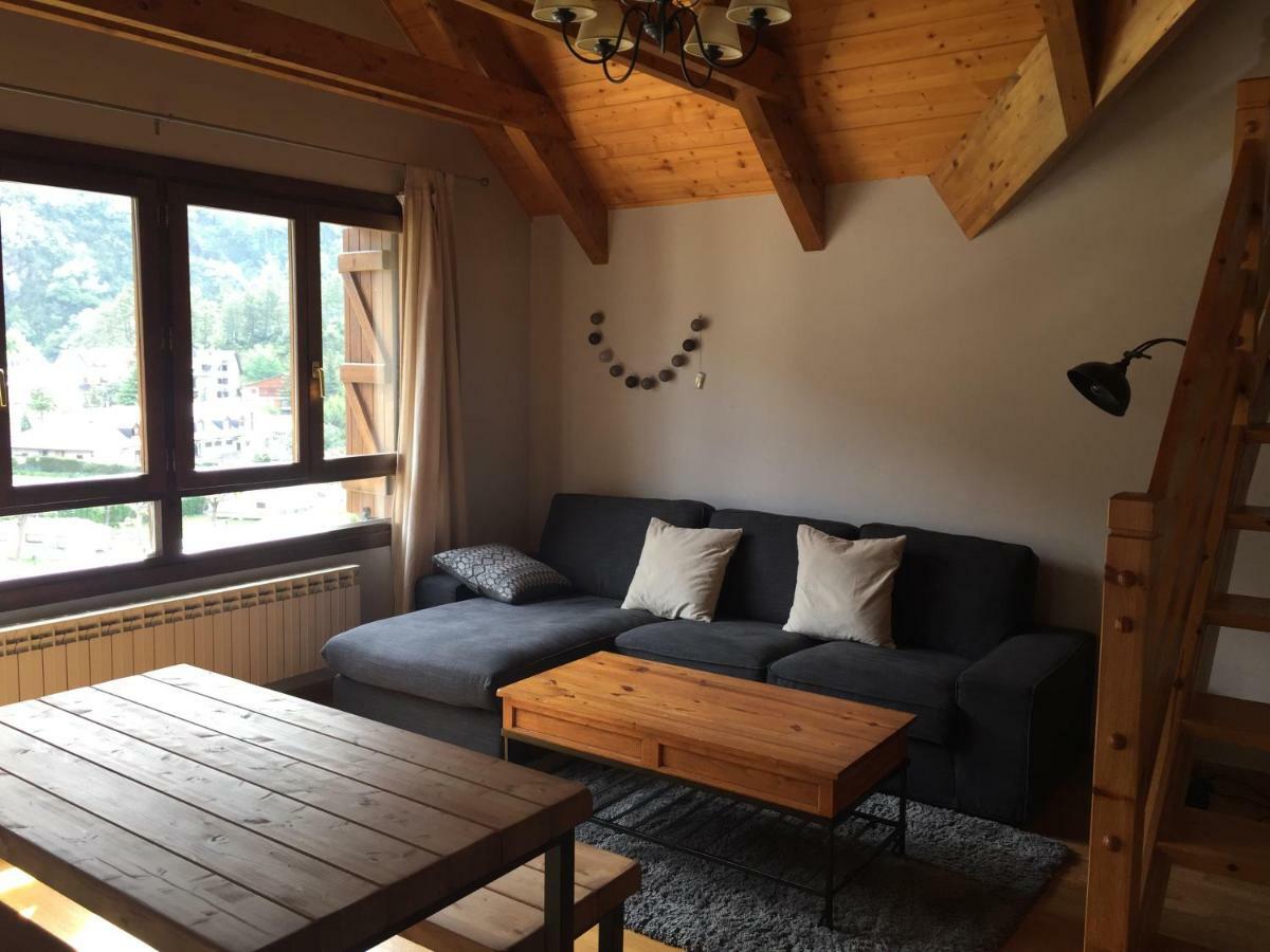 Precioso Atico Duplex Appartement Escarrilla Buitenkant foto